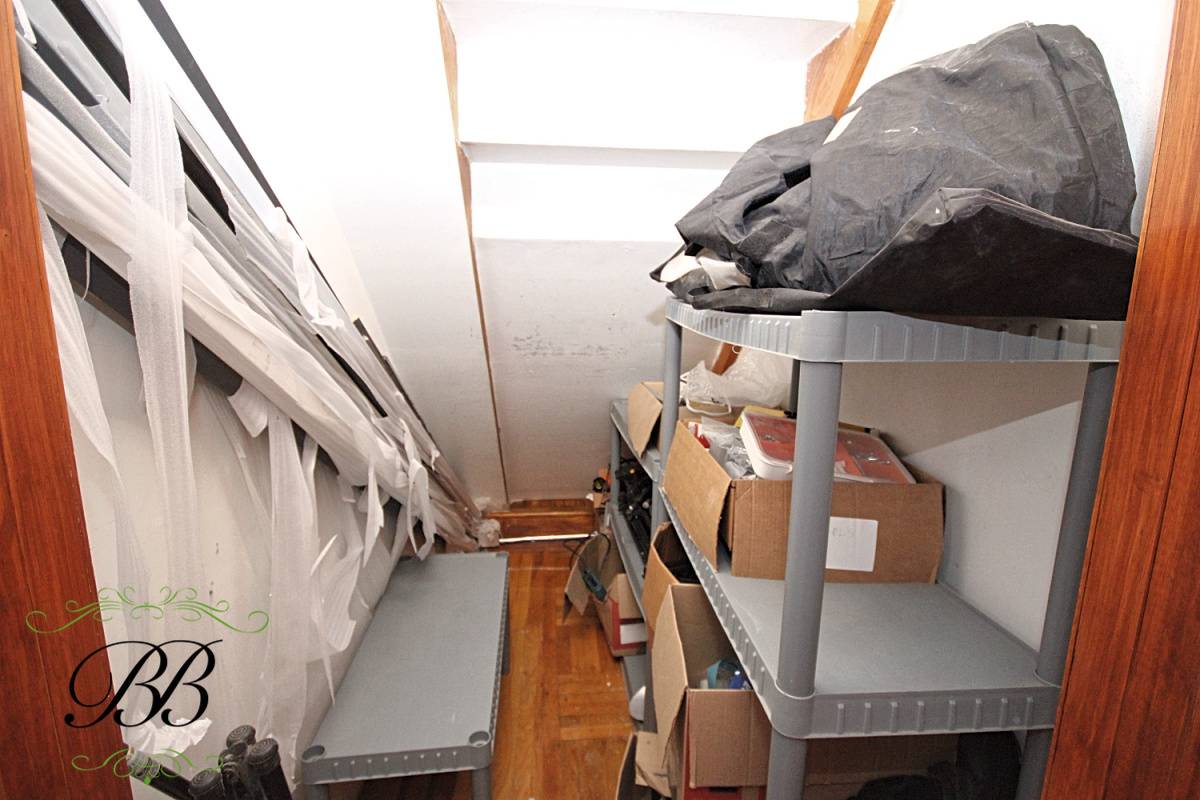 #11 photo, 226 West End Avenue, Manhattan Beach , NY 11235