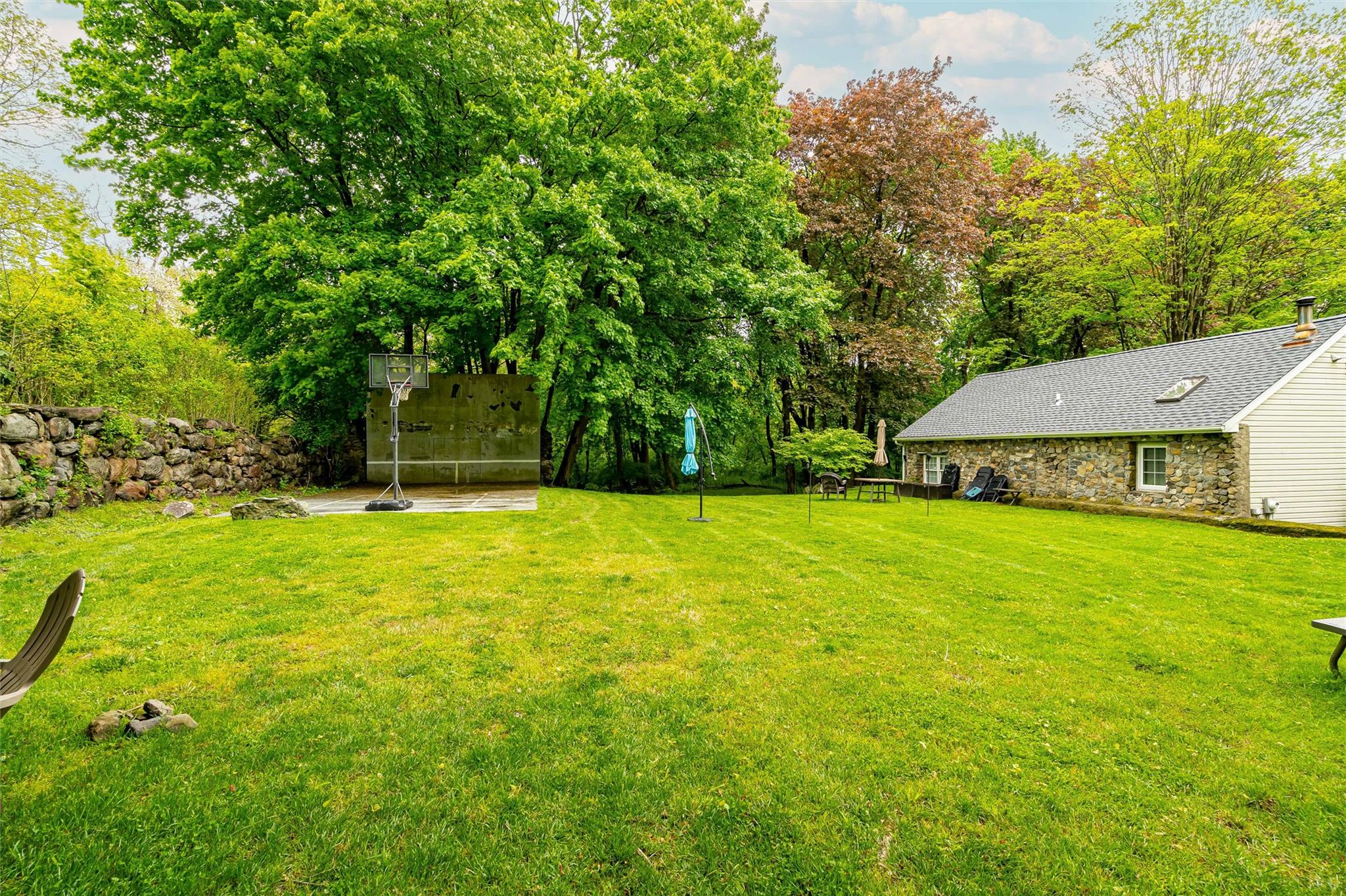 #18 photo, 157/159/161/163 Route 202, Somers , NY 10589