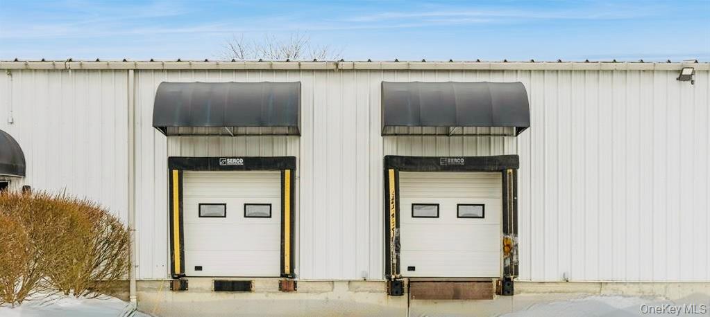 #2 photo, 41 Elkay Drive, Chester , NY 10918