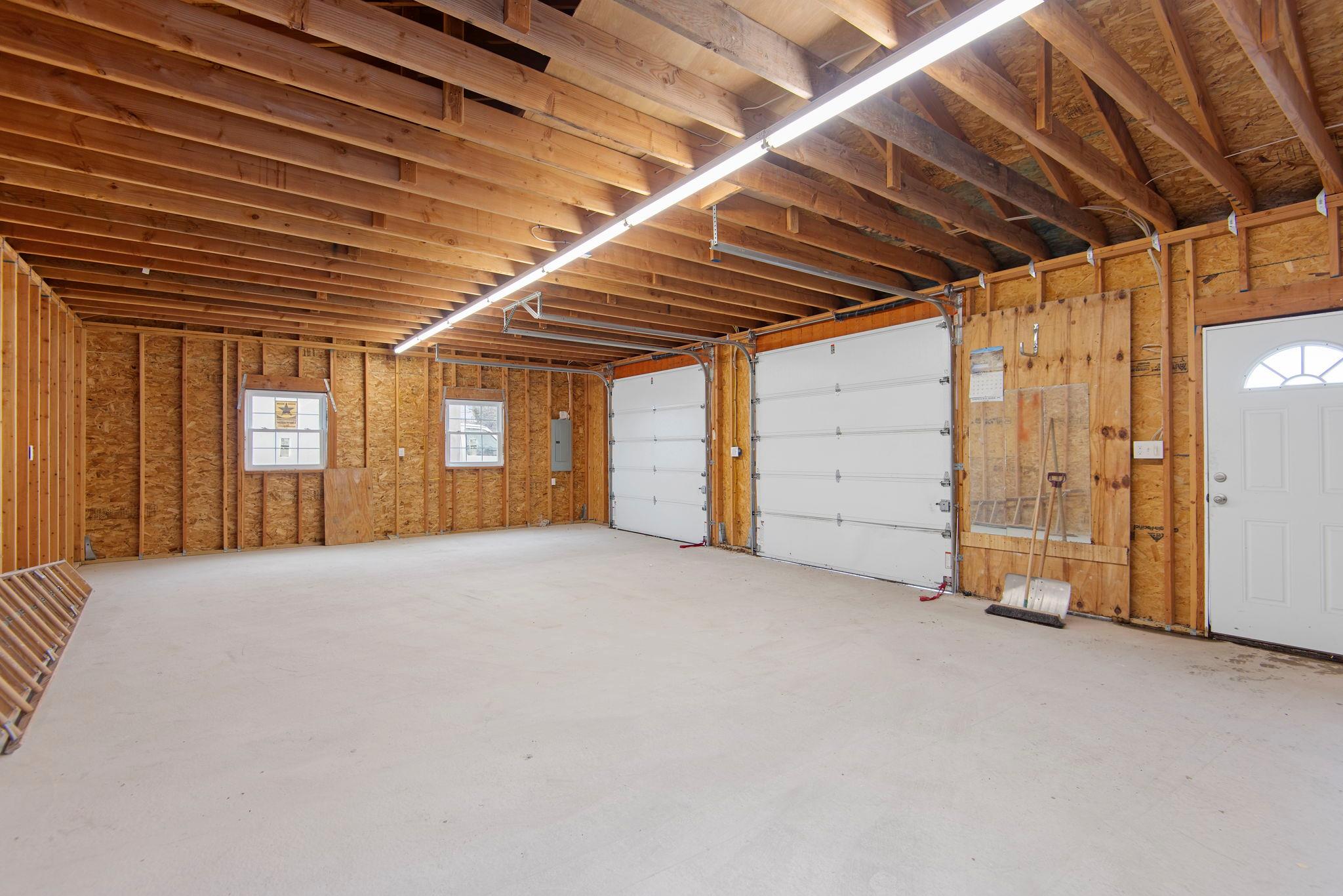 #6 photo, 11 Railroad Street, サフォーク郡 Greenlawn , NY 11740