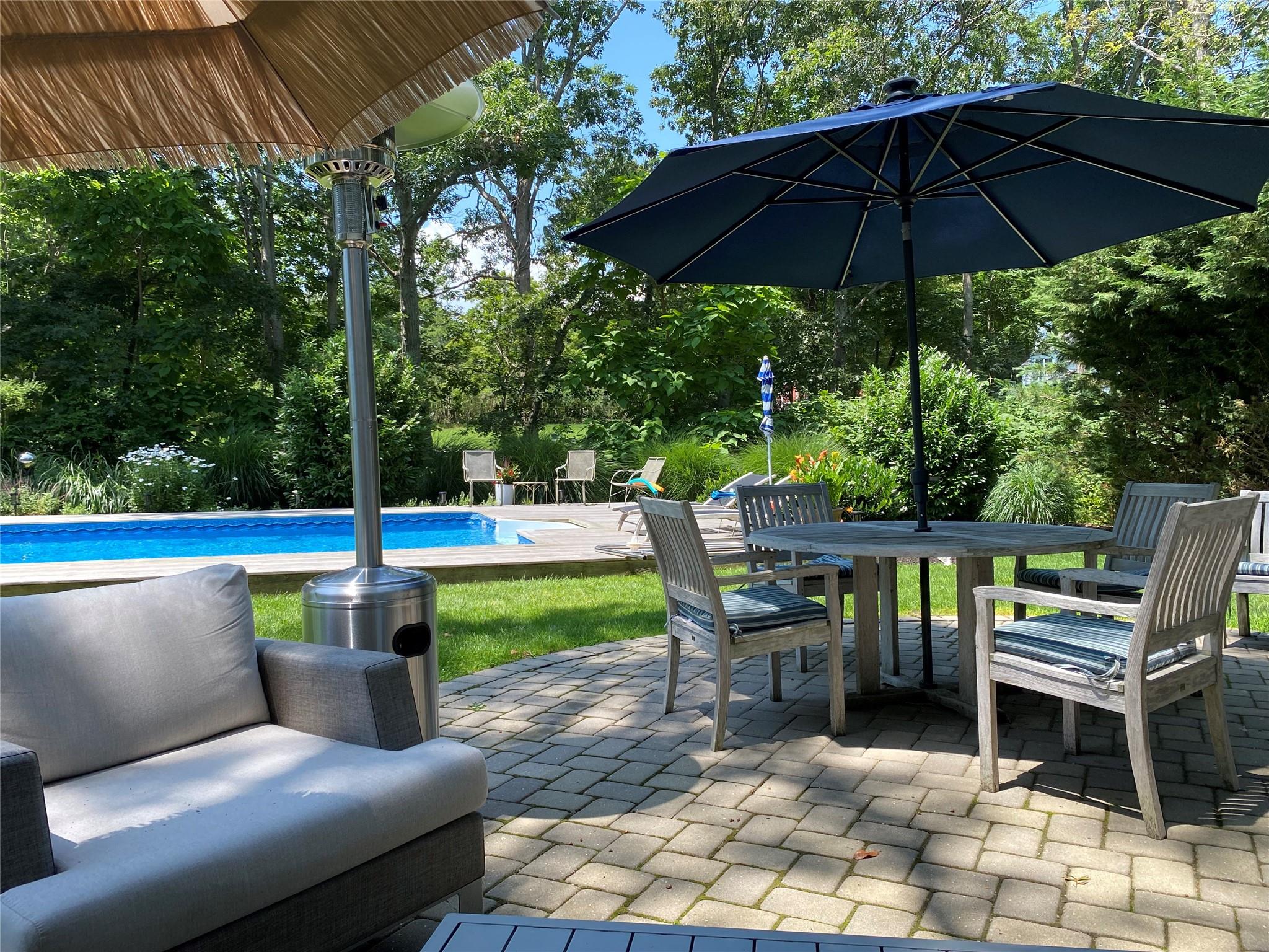 #11 photo, 96 South Road, サフォーク郡 Westhampton , NY 11977