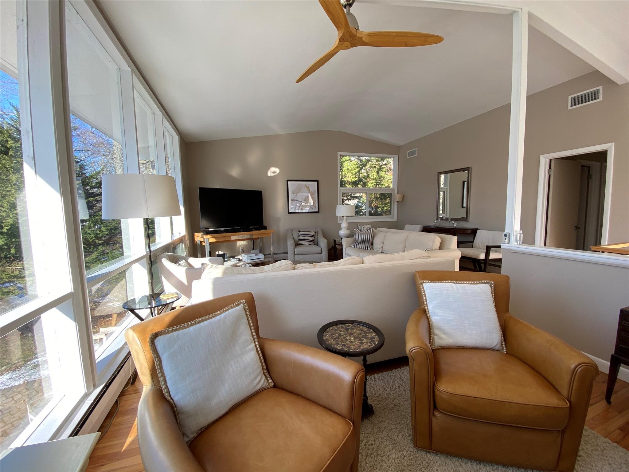 #15 photo, 96 South Road, サフォーク郡 Westhampton , NY 11977