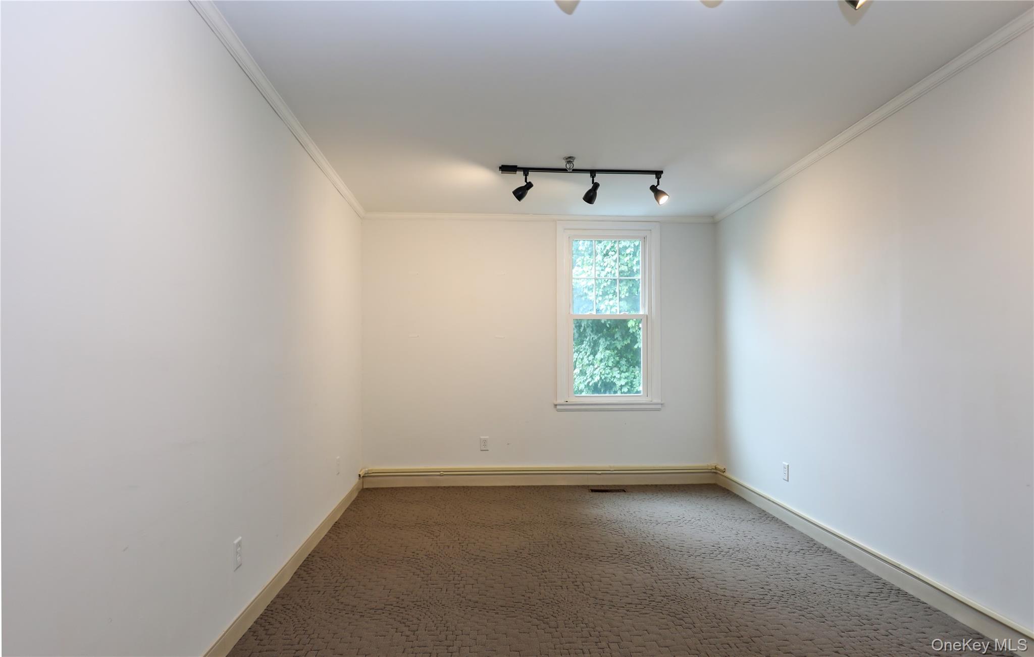 #3 photo, 159 Green Street, Kingston , NY 12401