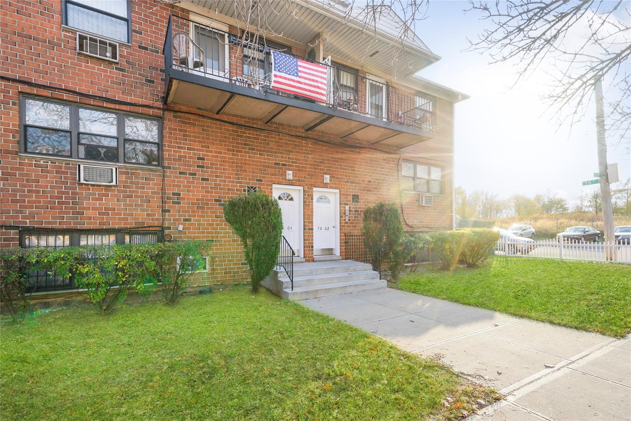 #1 photo, 78-04 153rd Avenue, 皇后区 霍华德滩 Howard Beach , NY 11414