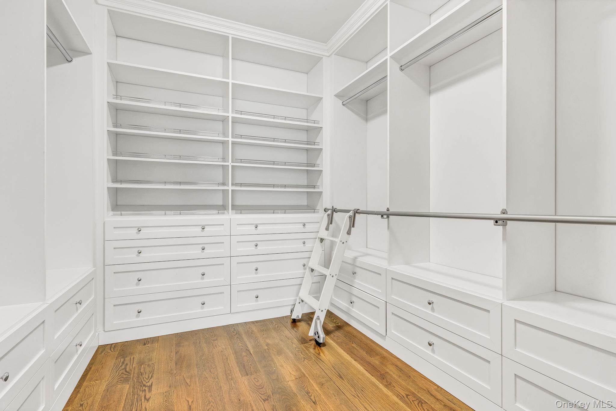 #18 photo, 21 Honeysuckle Lane, Rye Brook , NY 10573