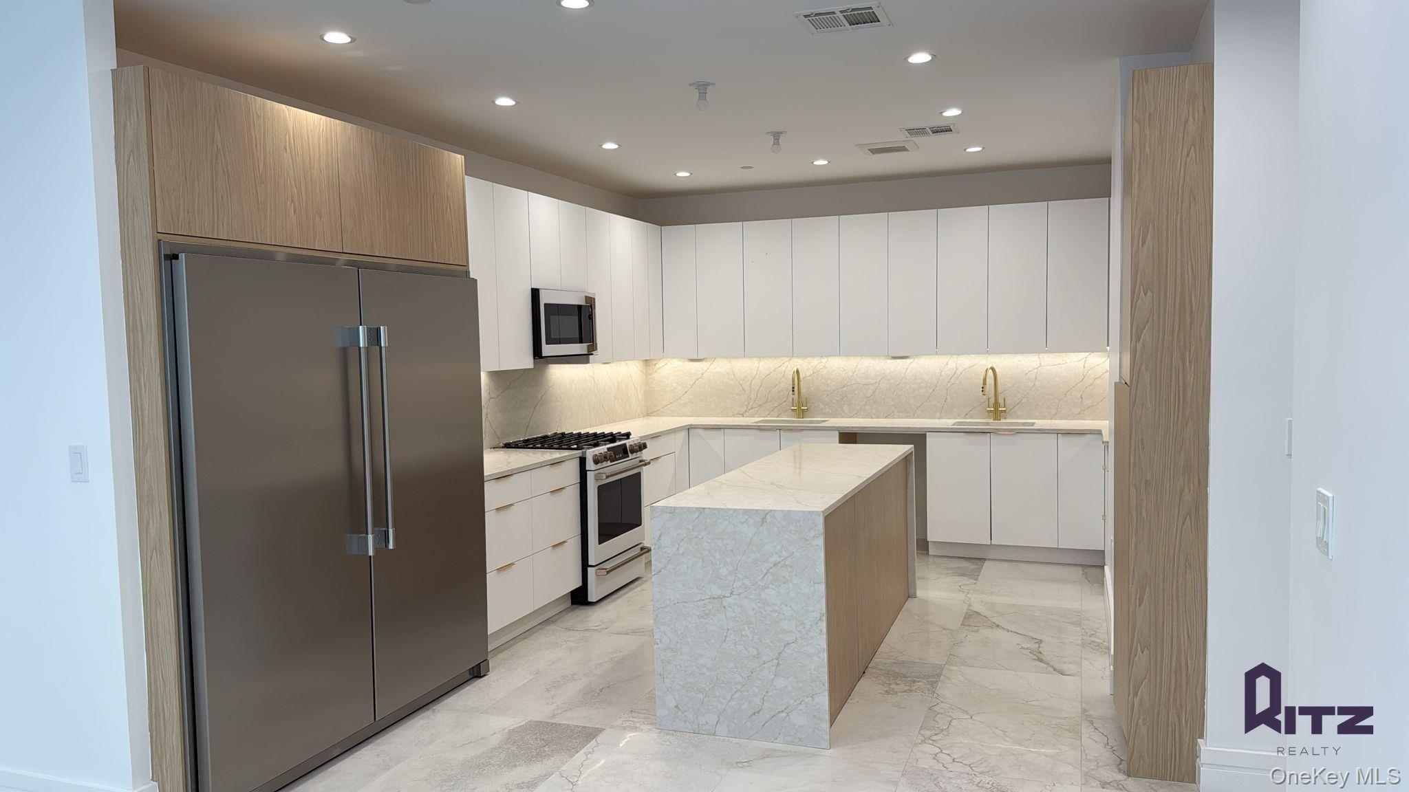 #3 photo, 104 Stockton Street, Brooklyn , NY 11206