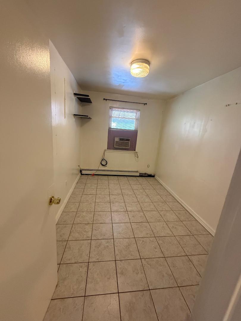 #13 photo, 2919 Wallace Avenue, Bronx , NY 10467