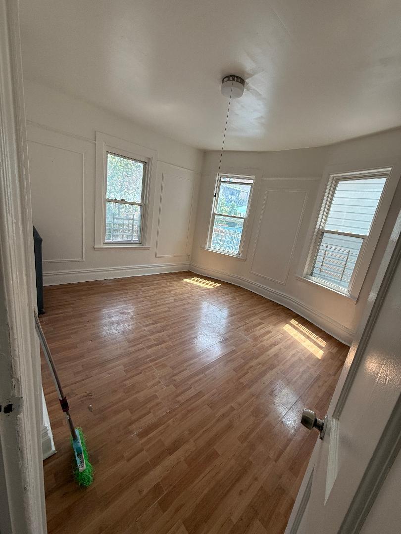 #15 photo, 2919 Wallace Avenue, Bronx , NY 10467