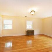 #9 photo, 34-24 87 ST, Jackson Heights , NY 11372