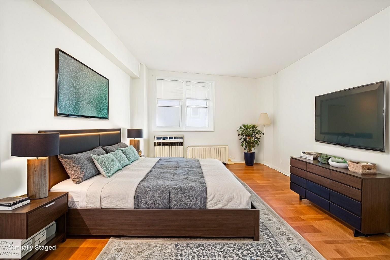 #4 photo, 750 Shore Road, Long Beach , NY 11561