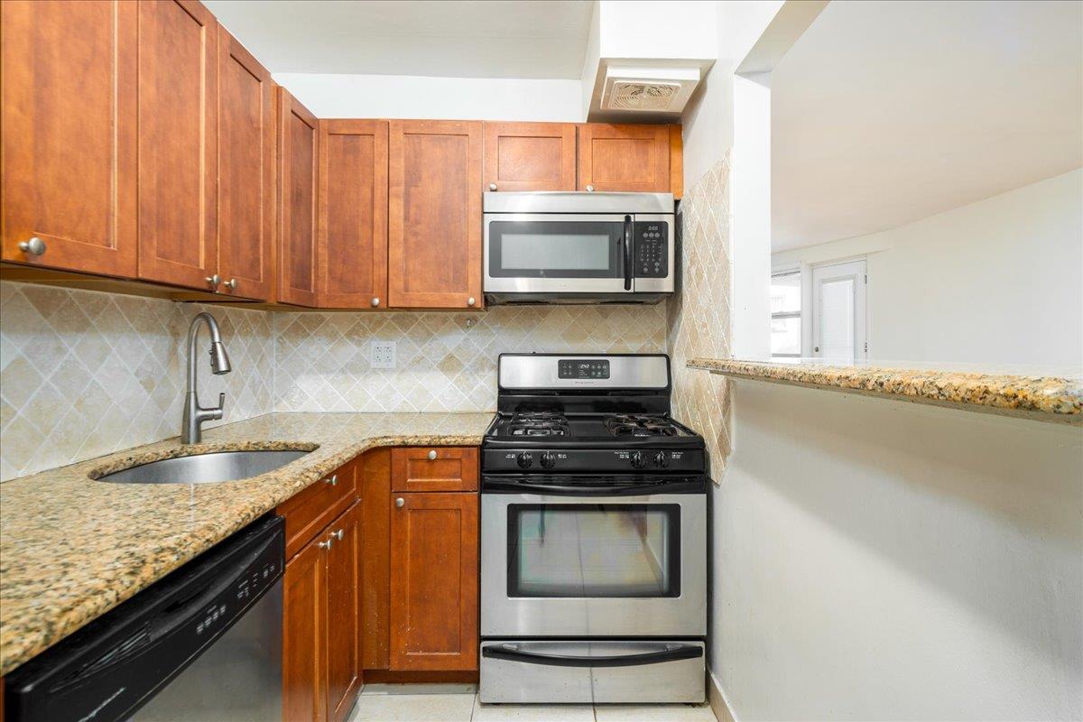 #6 photo, 750 Shore Road, Long Beach , NY 11561