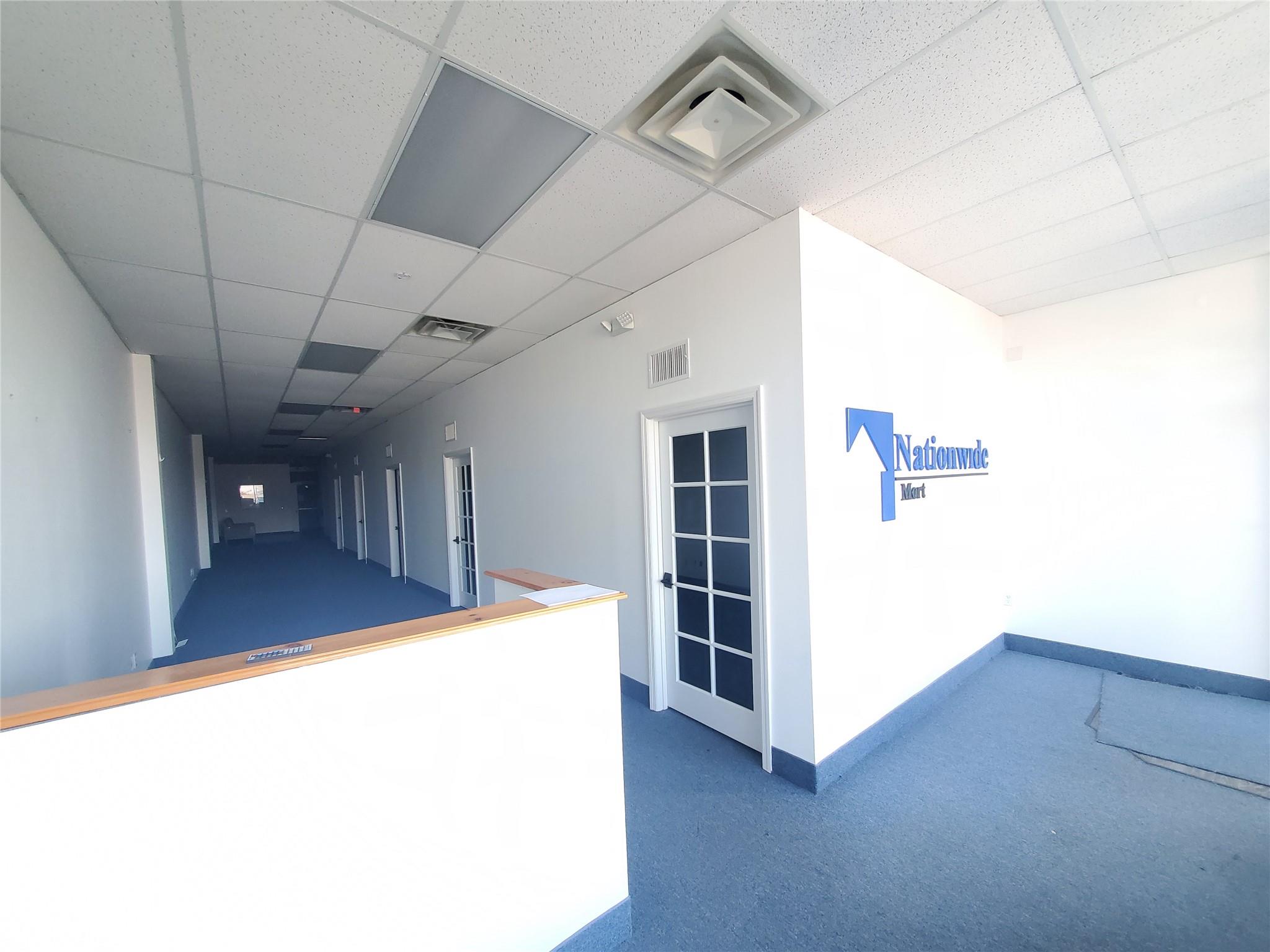 #2 photo, 4842 Sunrise Highway, サフォーク郡 Sayville , NY 11782