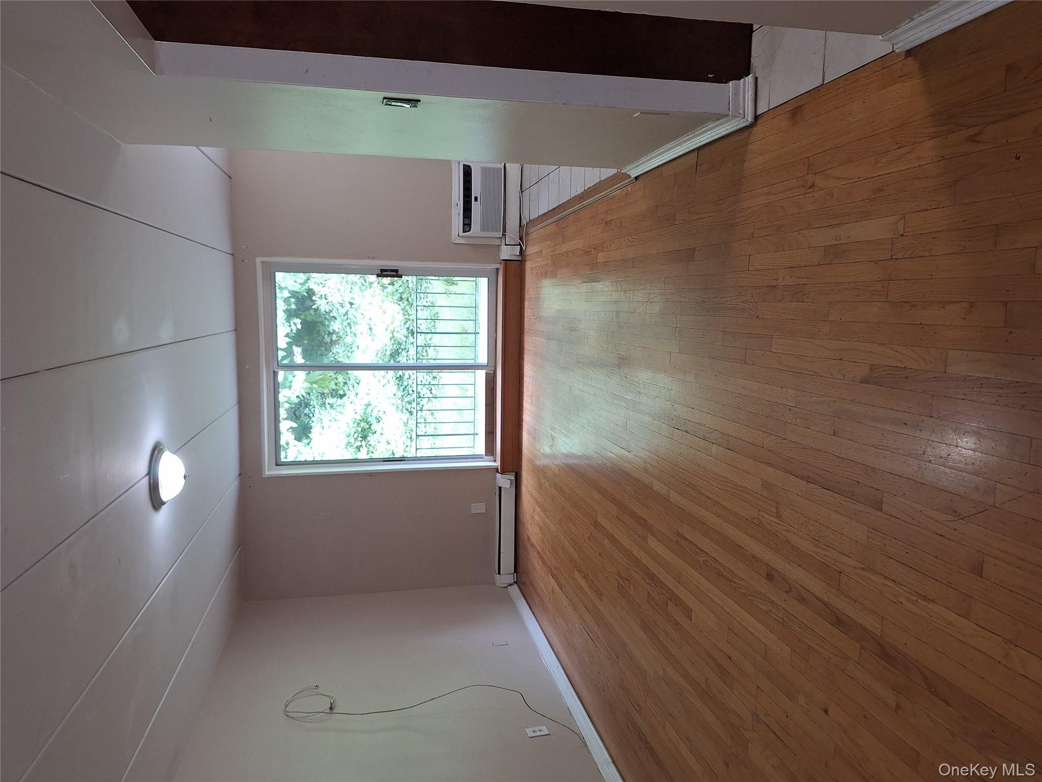 #2 photo, 2035 Central Park Ave, Yonkers , NY 10710