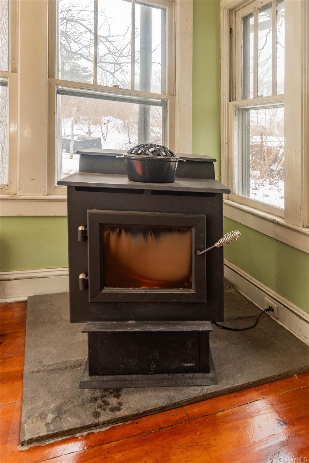 #11 photo, 807 Lucas Avenue Extension, Hurley , NY 12443