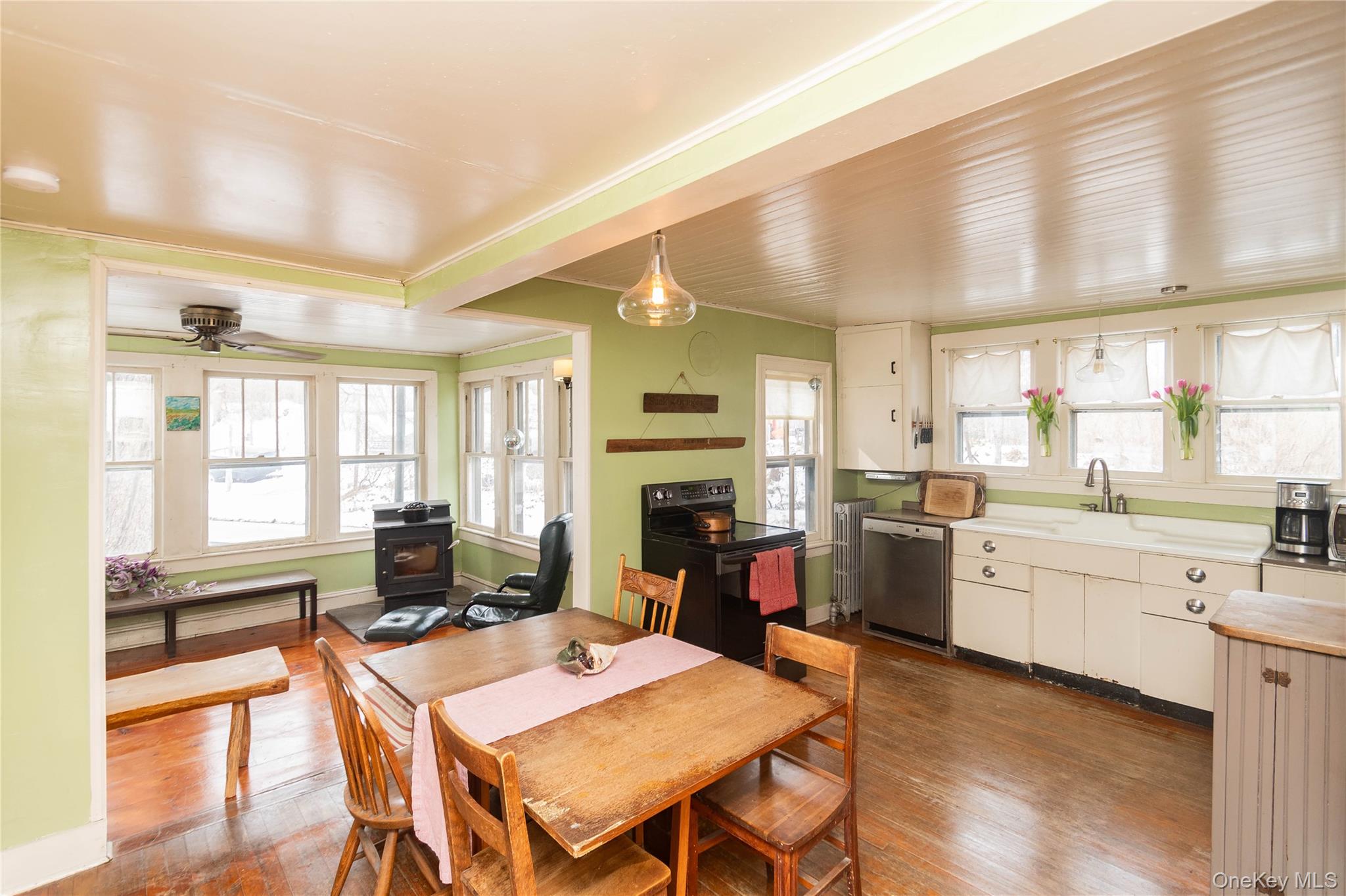 #14 photo, 807 Lucas Avenue Extension, Hurley , NY 12443