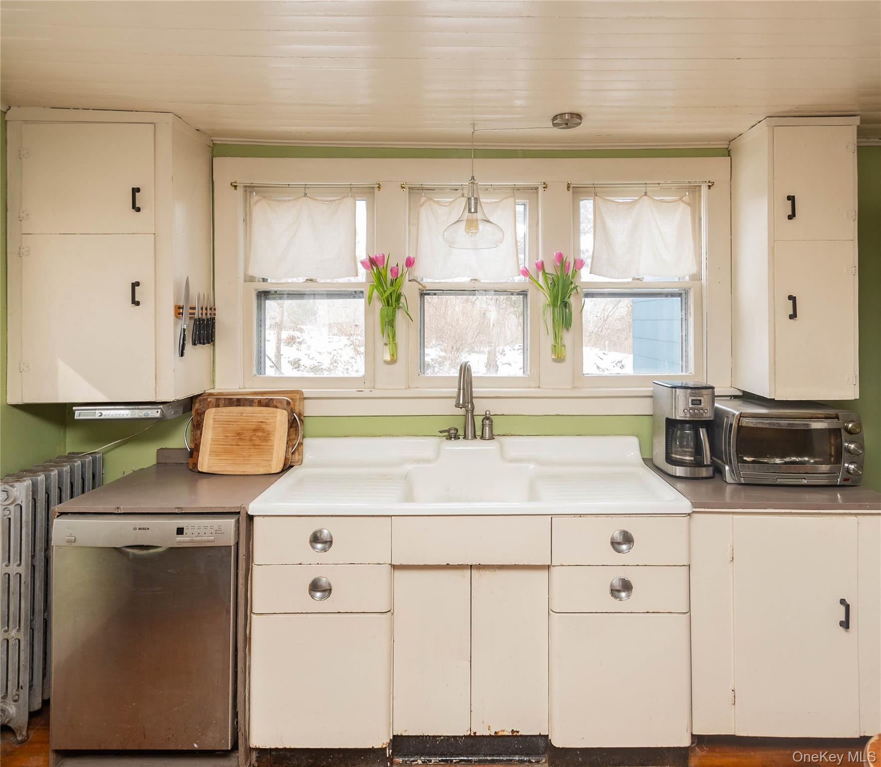 #15 photo, 807 Lucas Avenue Extension, Hurley , NY 12443