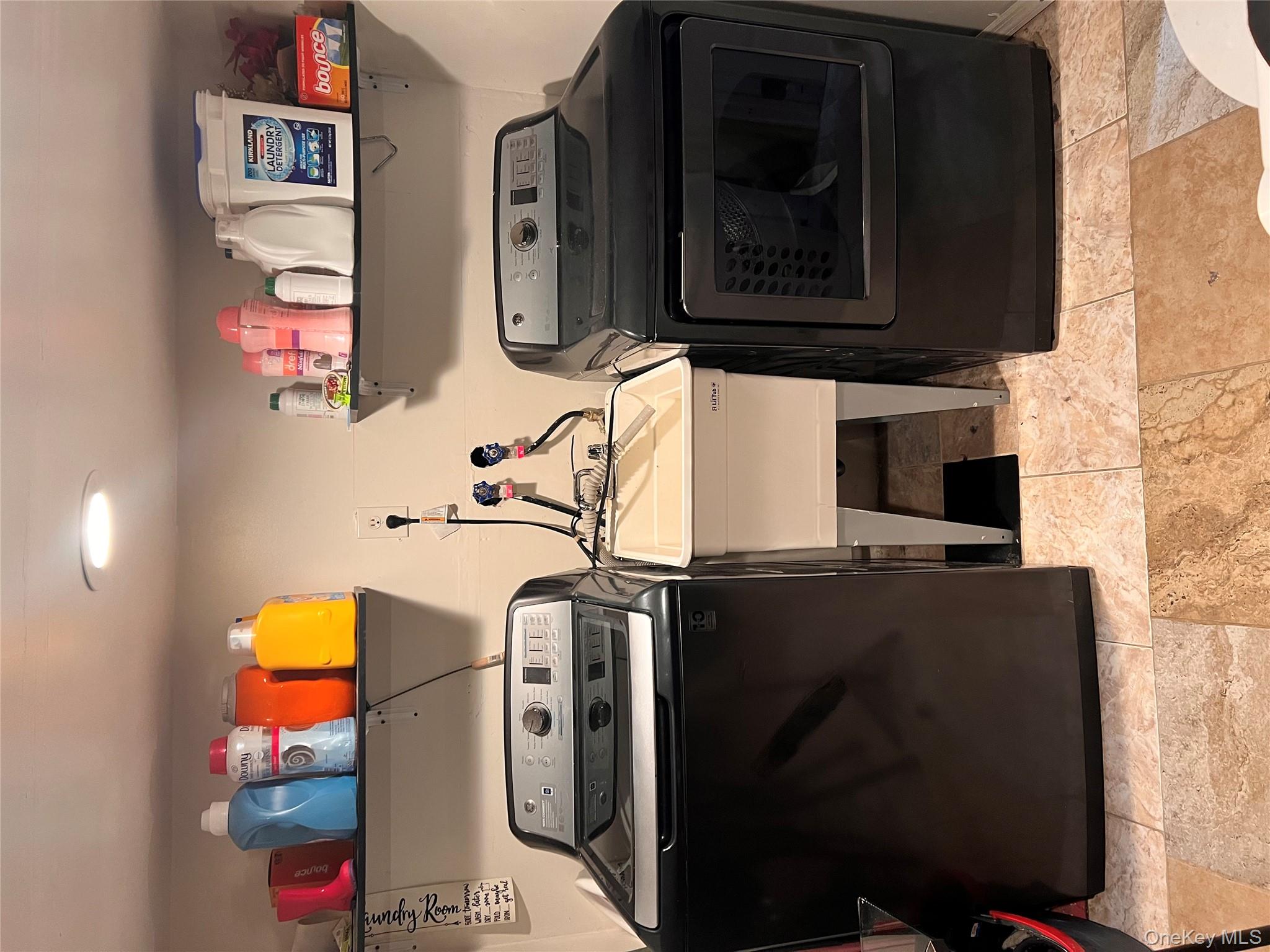 #8 photo, 200-21 Hollis Avenue, クイーンズ区 Saint Albans , NY 11412