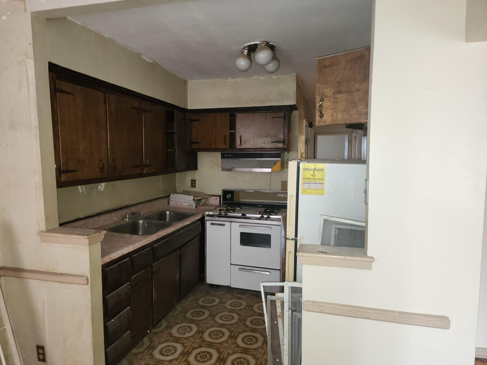 #9 photo, 1046 E 102nd Street, Бруклин ‖ Brooklyn , NY 11236