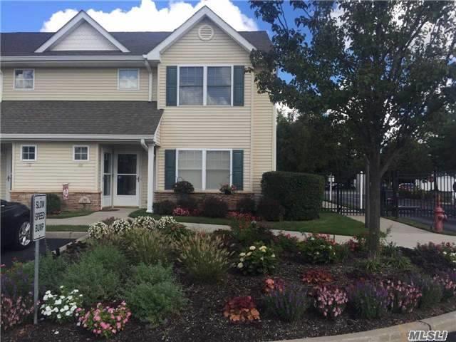 #1 photo, 173 Morley Circle, Melville , NY 11747