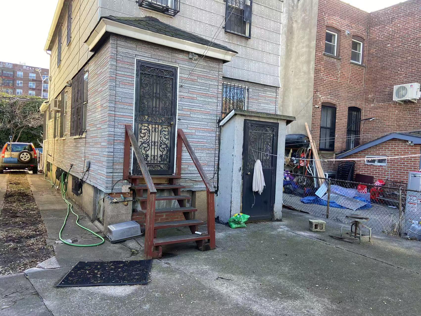 #3 photo, 8621 59th Avenue, クイーンズ区 Elmhurst , NY 11373