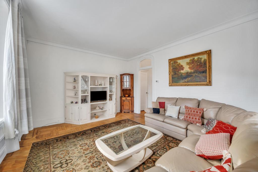 #6 photo, 75-33 67th Road, クイーンズ区 Middle Village , NY 11379