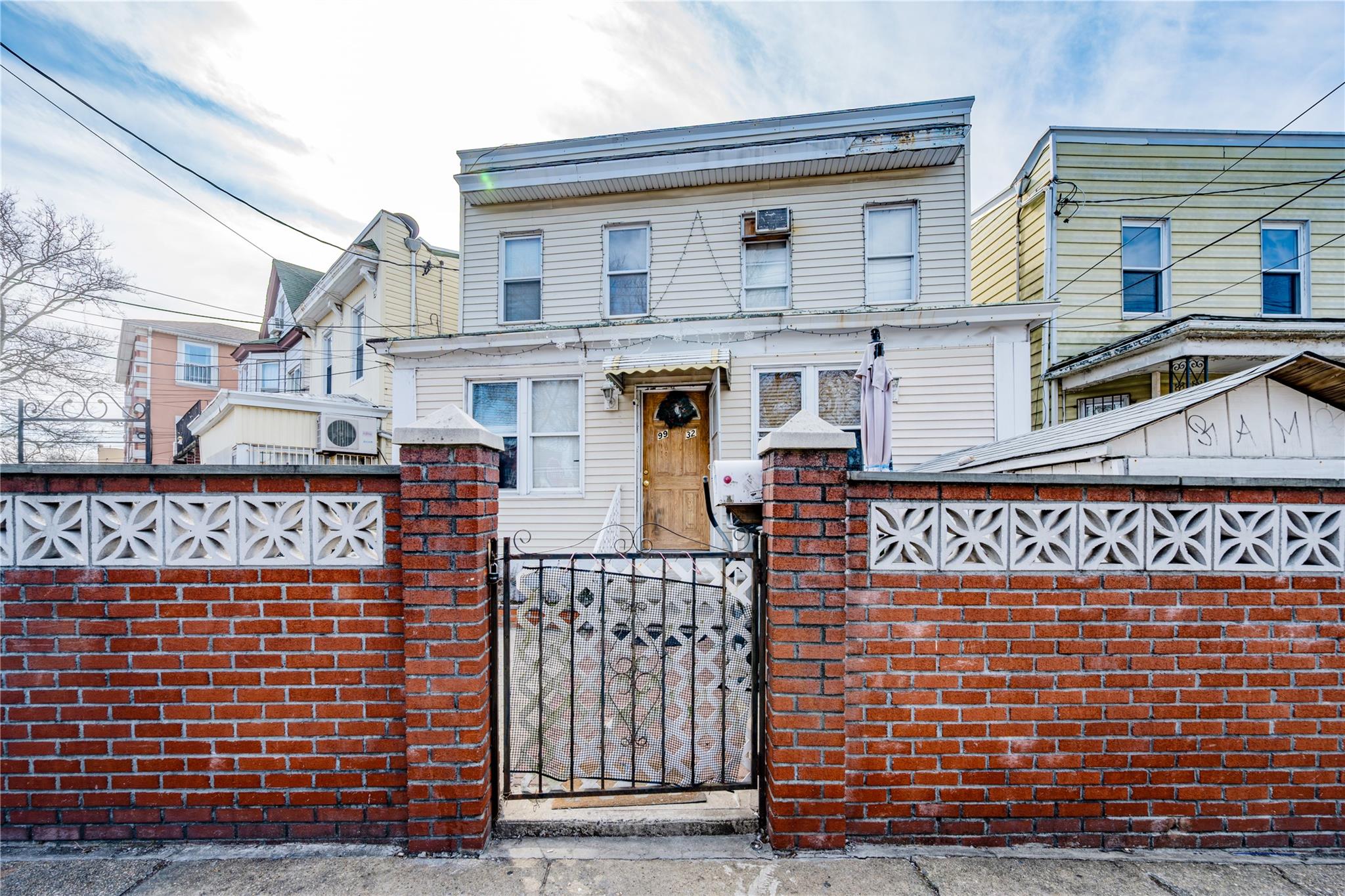 #2 photo, 99-32 Alstyne Avenue, クイーンズ区 Corona , NY 11368