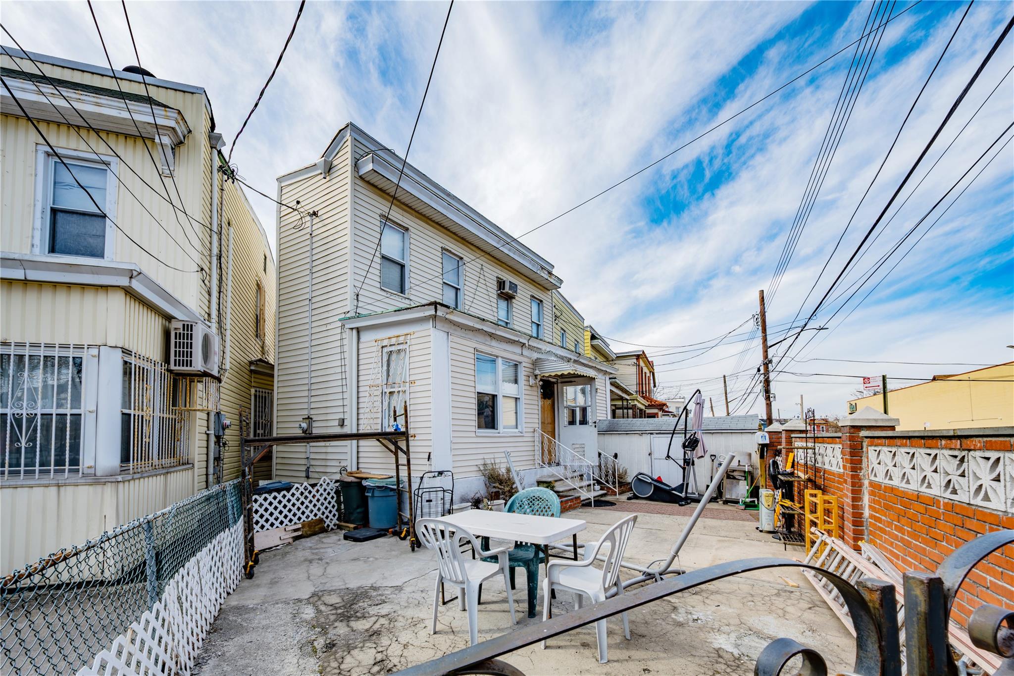 #3 photo, 99-32 Alstyne Avenue, クイーンズ区 Corona , NY 11368