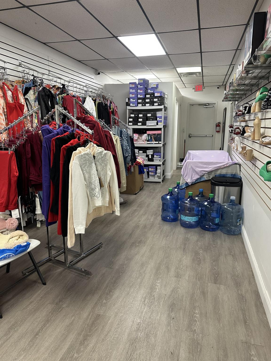 #5 photo, 630 Mastic Road, サフォーク郡 Mastic Beach , NY 11951