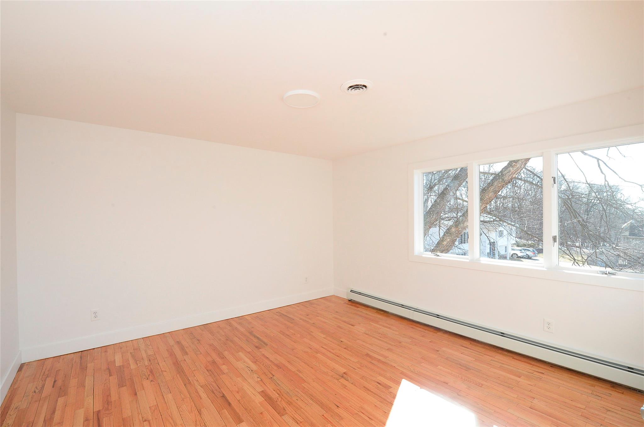 #16 photo, 7 Kile Court, Airmont , NY 10952