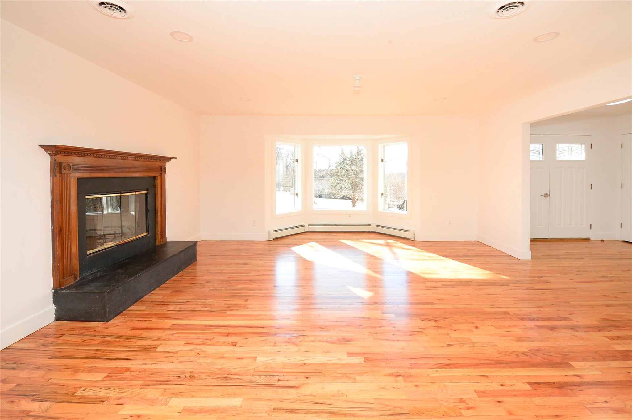 #4 photo, 7 Kile Court, Airmont , NY 10952