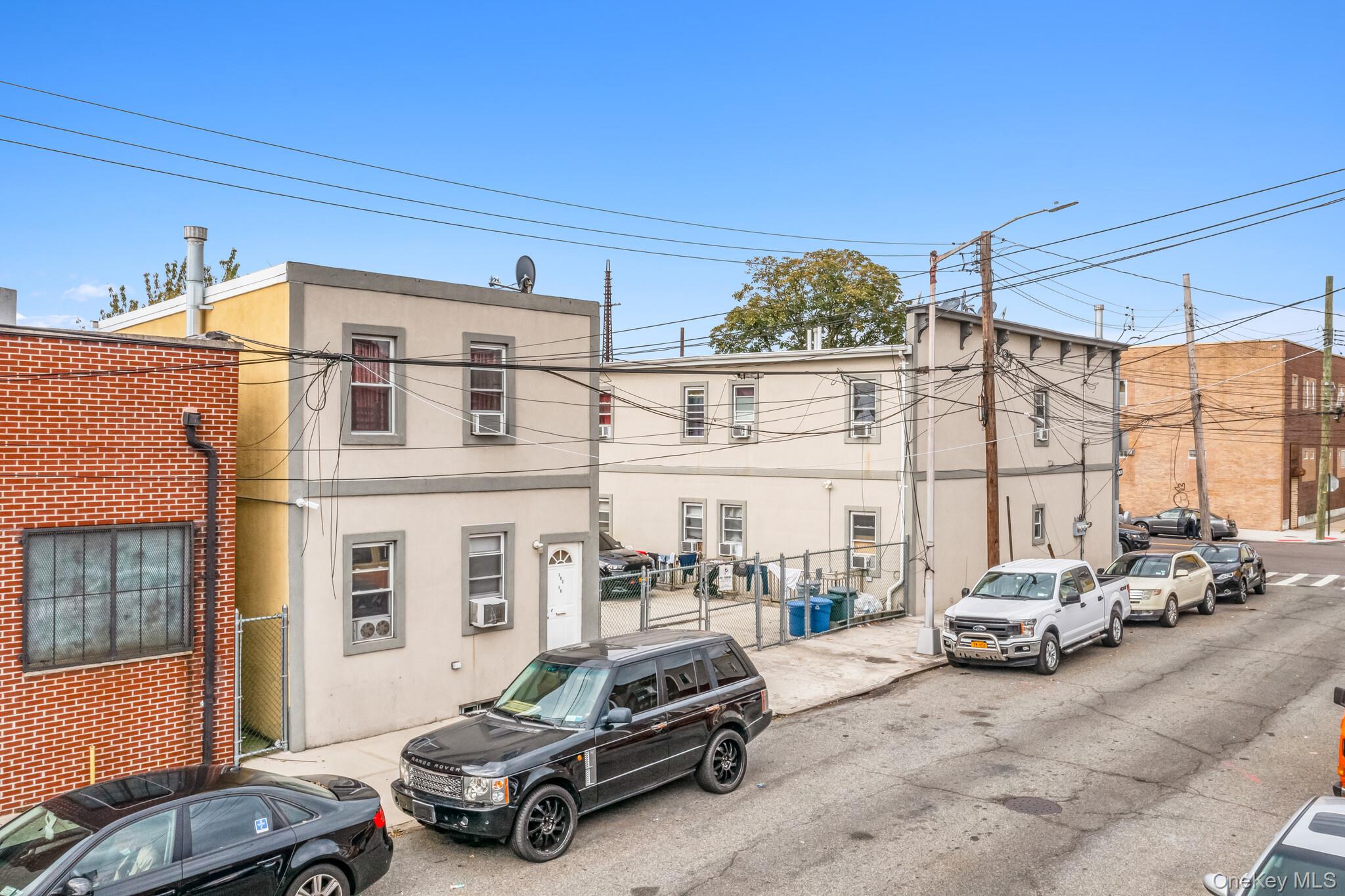 #5 photo, 100-08 103rd av, クイーンズ区 Ozone Park , NY 11417