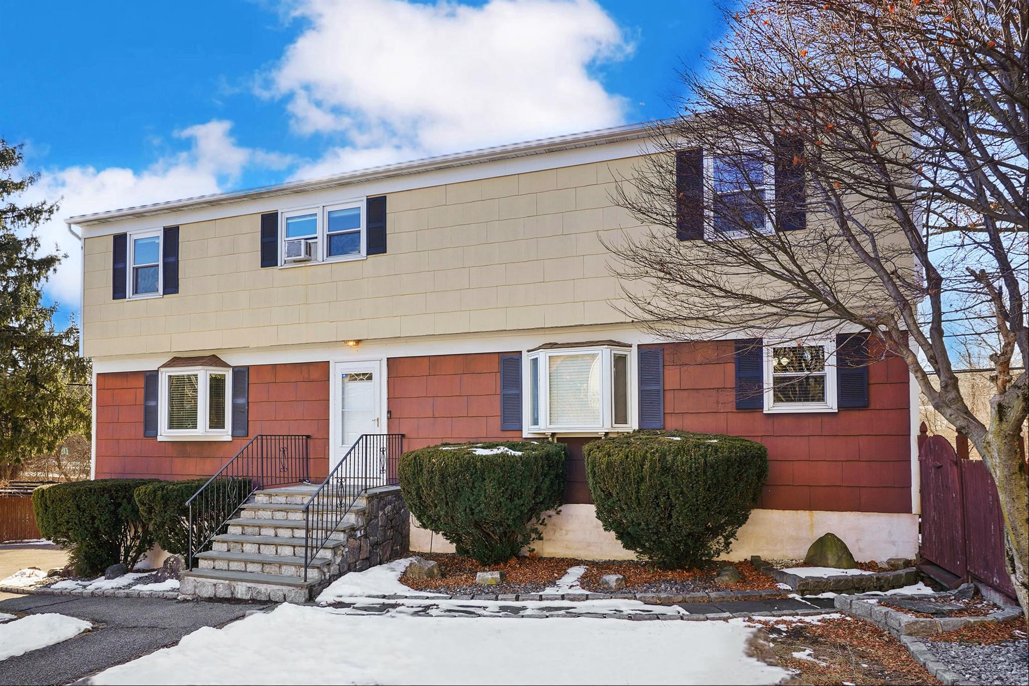 #1 photo, 251 Brady Avenue, 紐約州 Hawthorne , NY 10532