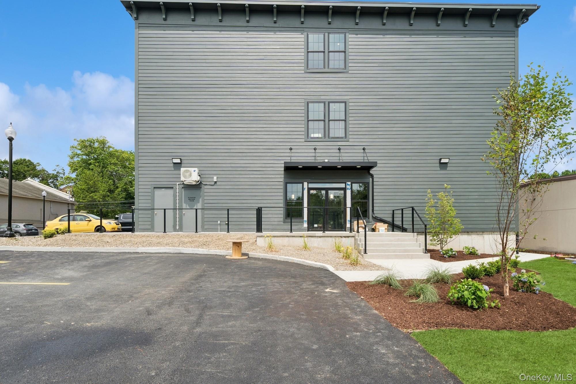 #2 photo, 153 Greenwich Avenue, Goshen , NY 10924