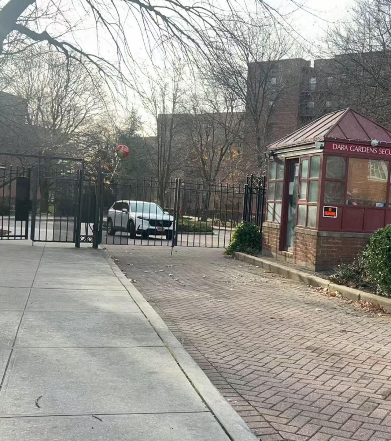 #7 photo, 150-29 72nd Road, Flushing , NY 11367