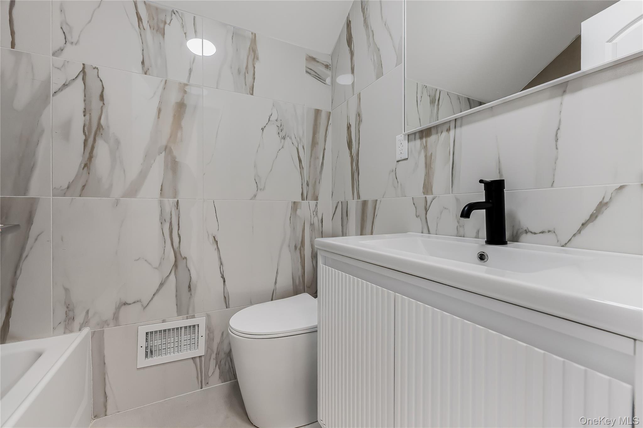 #12 photo, 9521 89th st, Ozone Park , NY 11416