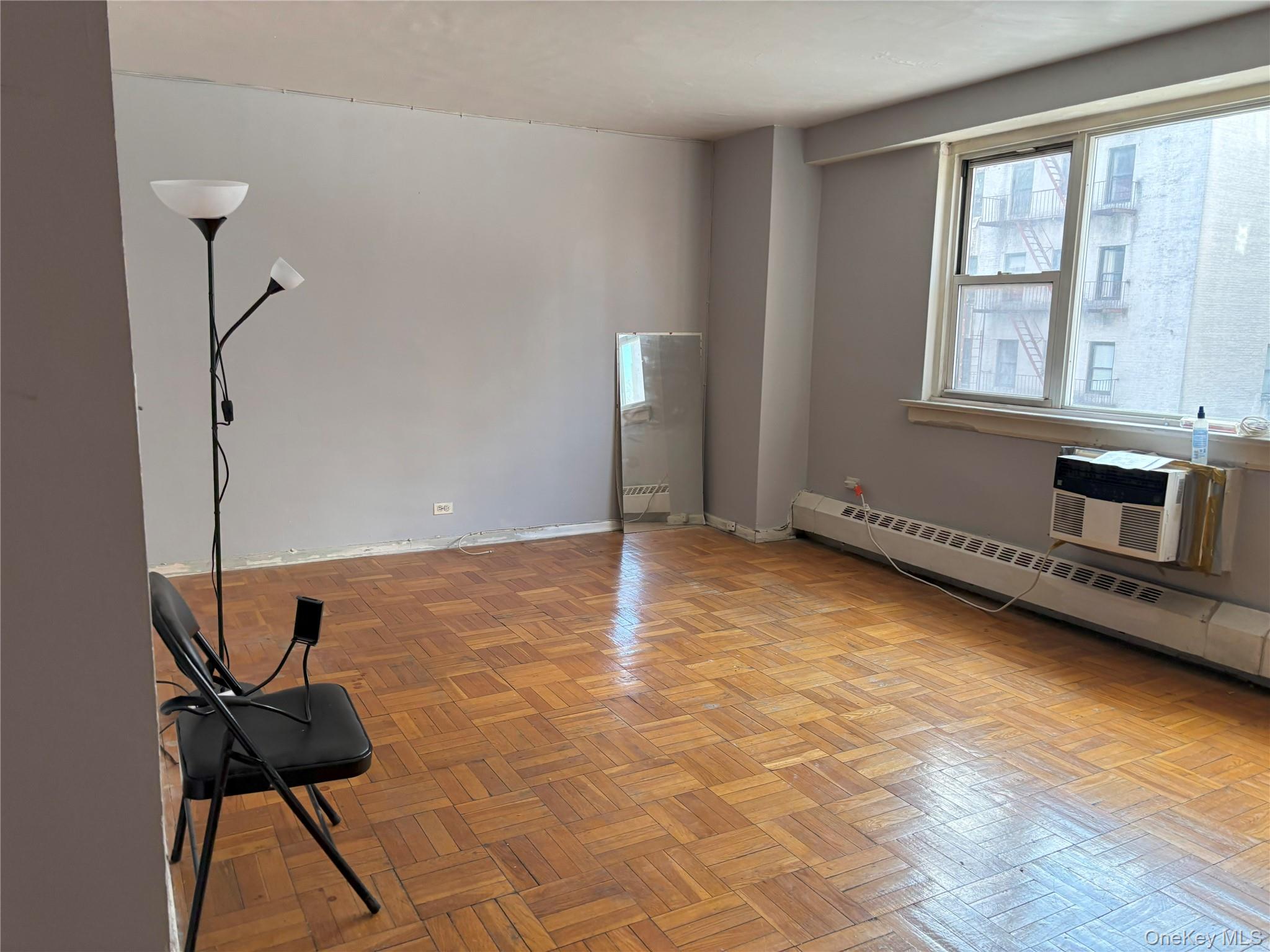 #4 photo, 89-00 170 Street, Jamaica , NY 11432