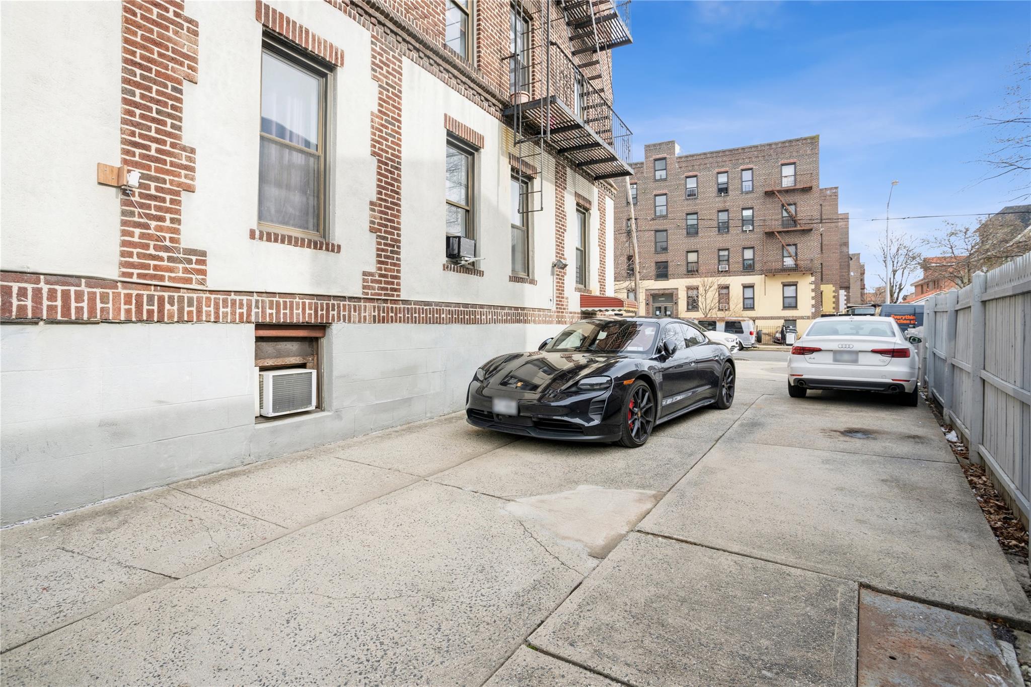 #4 photo, 158-16 Sanford Avenue, クイーンズ区 Flushing , NY 11358