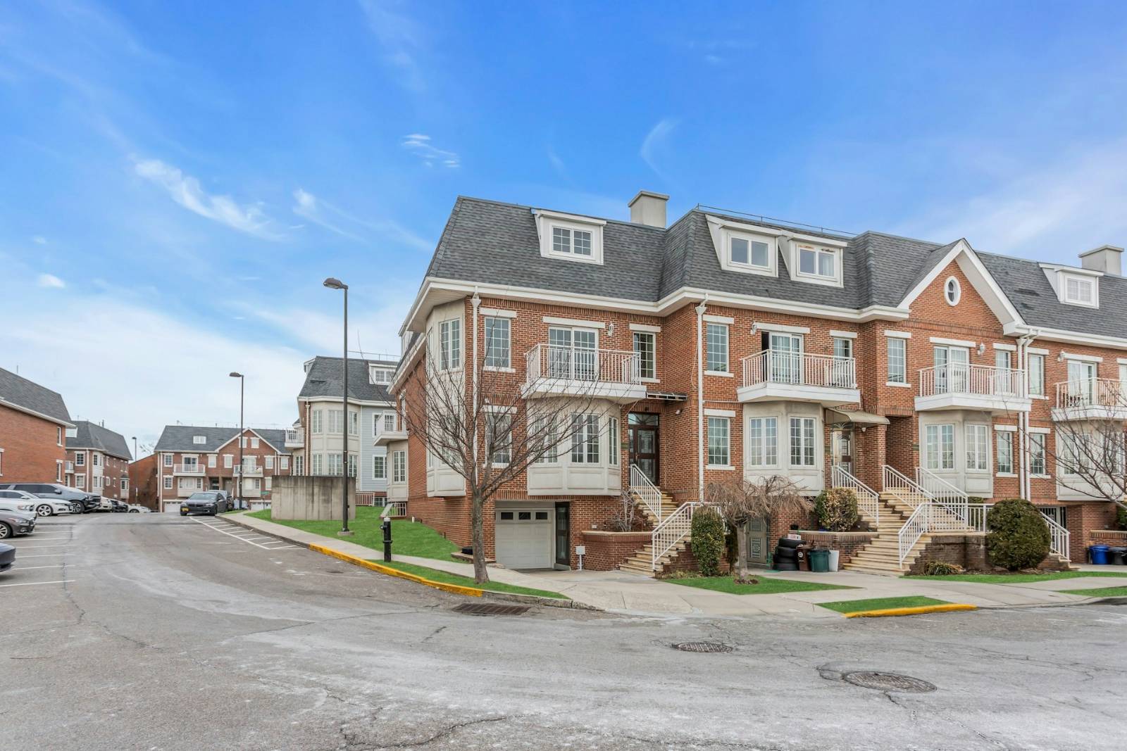 #21 photo, 325 Park Cres, クイーンズ区 College Point , NY 11356