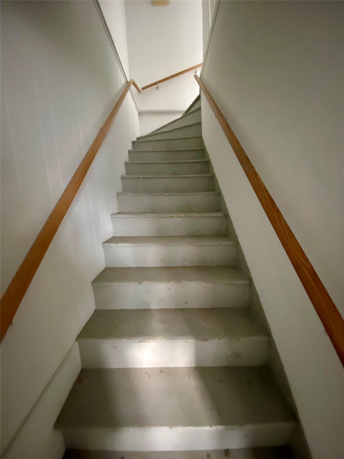 #7 photo, 334-336 Warren, Hudson , NY 12534