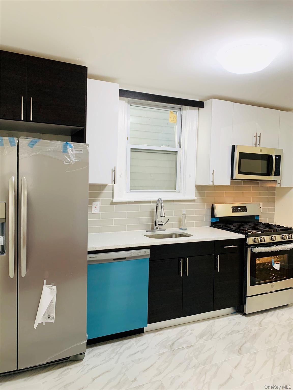 #11 photo, 2503 Marion Avenue, Bronx , NY 10458