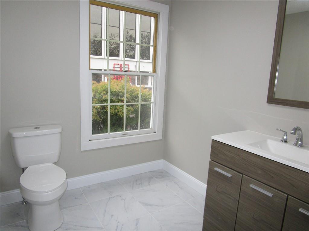 #14 photo, 1952 Commerce Street, Yorktown Heights , NY 10598