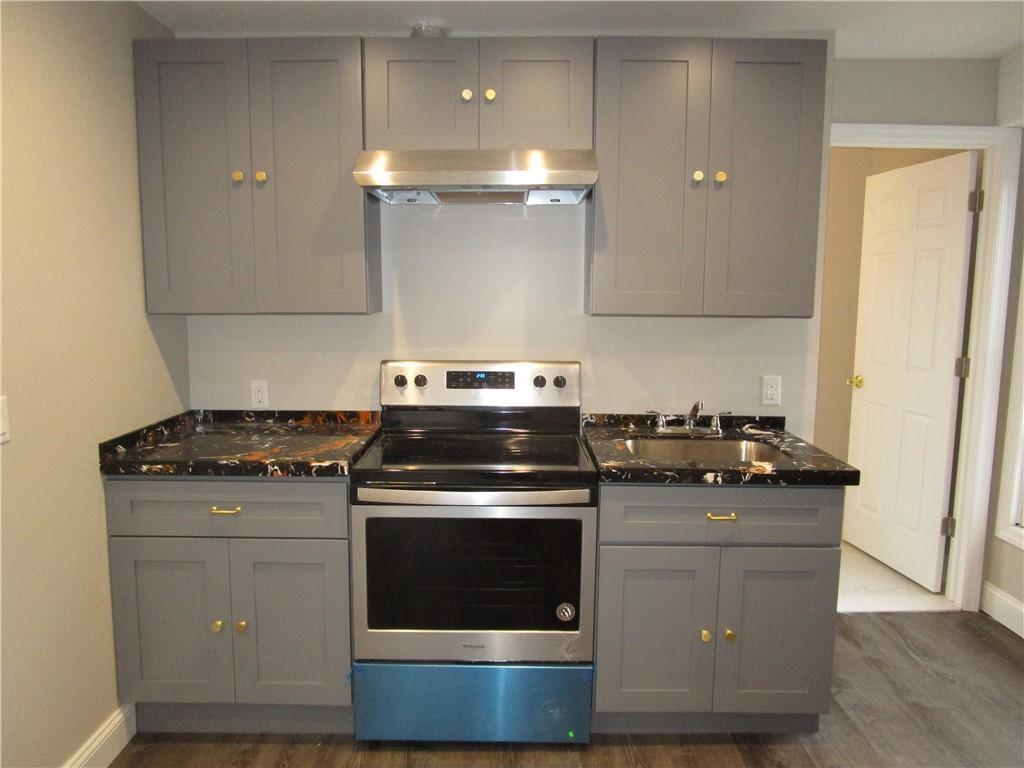 #18 photo, 1952 Commerce Street, Yorktown Heights , NY 10598