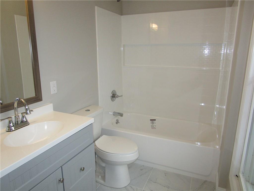 #20 photo, 1952 Commerce Street, Yorktown Heights , NY 10598