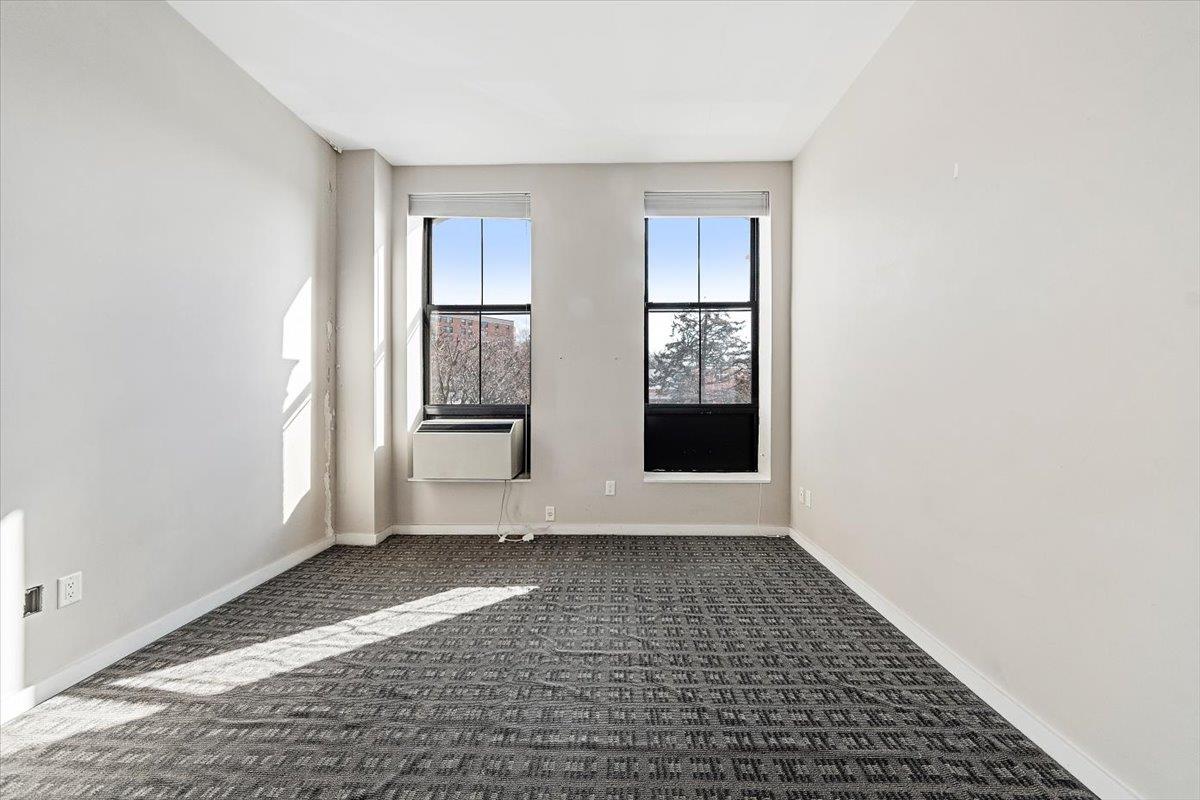 #7 photo, 135 Main Street, Ossining , NY 10562