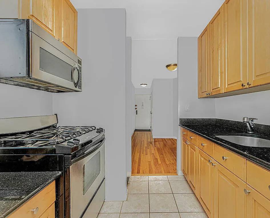 #5 photo, 525W 236th Street, #6A, Riverdale , NY 10463