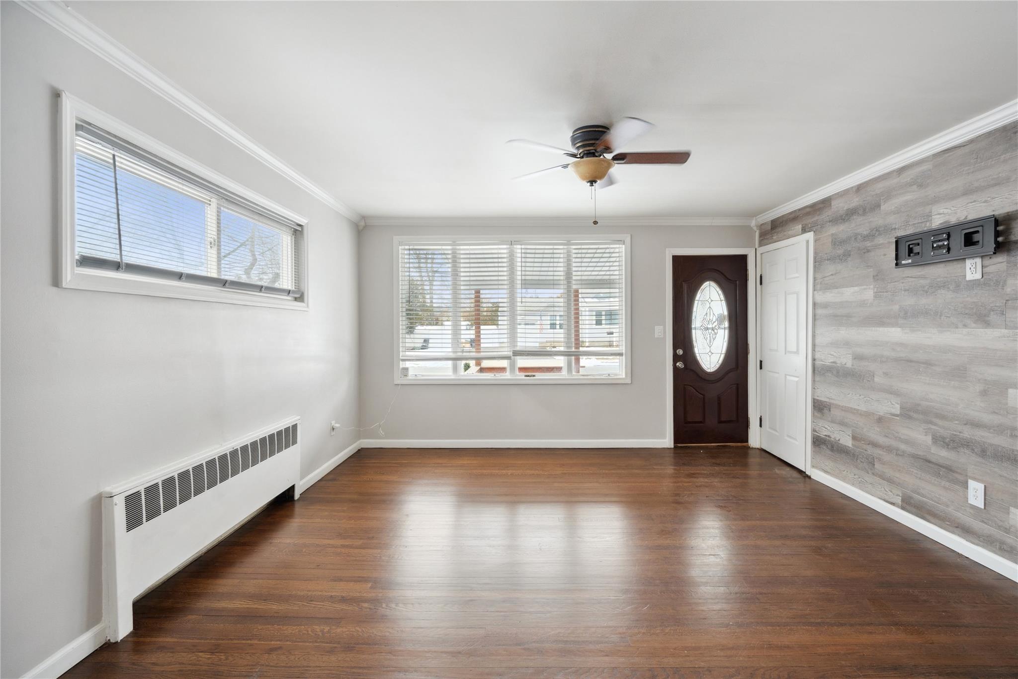 #4 photo, 40 Sherman Avenue, West Islip , NY 11795