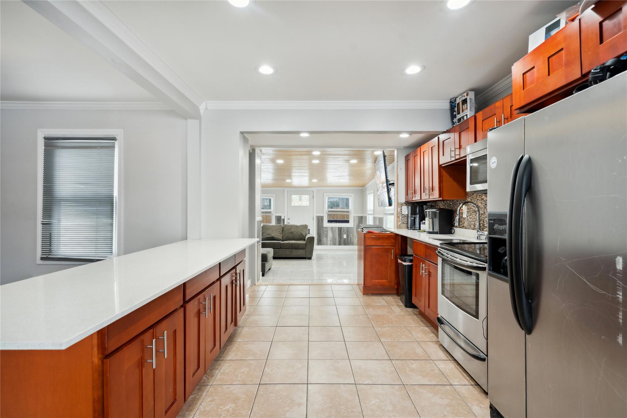 #9 photo, 40 Sherman Avenue, West Islip , NY 11795