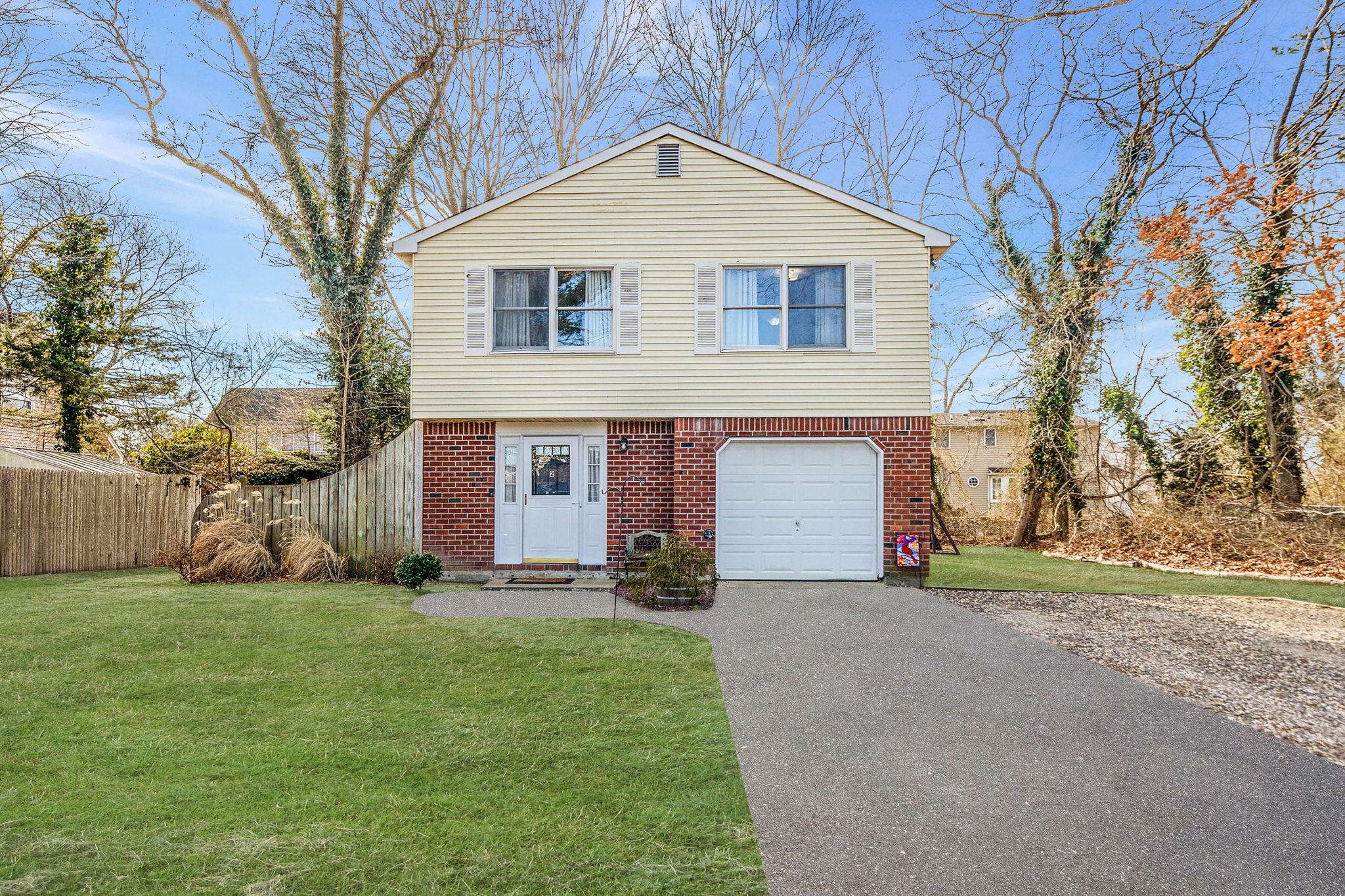 #1 photo, 2 Vermont Street, East Patchogue , NY 11772