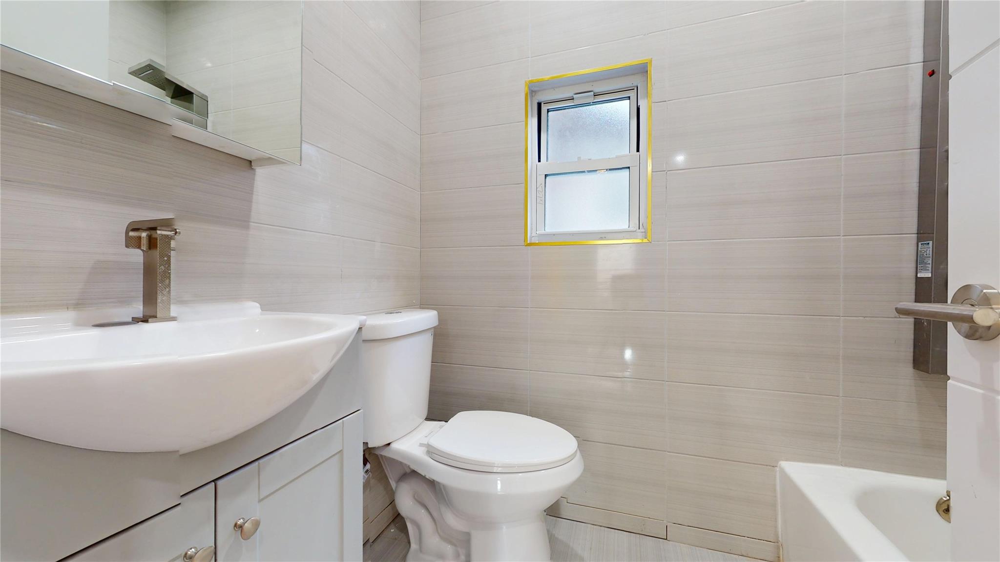 #10 photo, 1725 Rockaway Parkway, ブルックリン区 Brooklyn , NY 11236