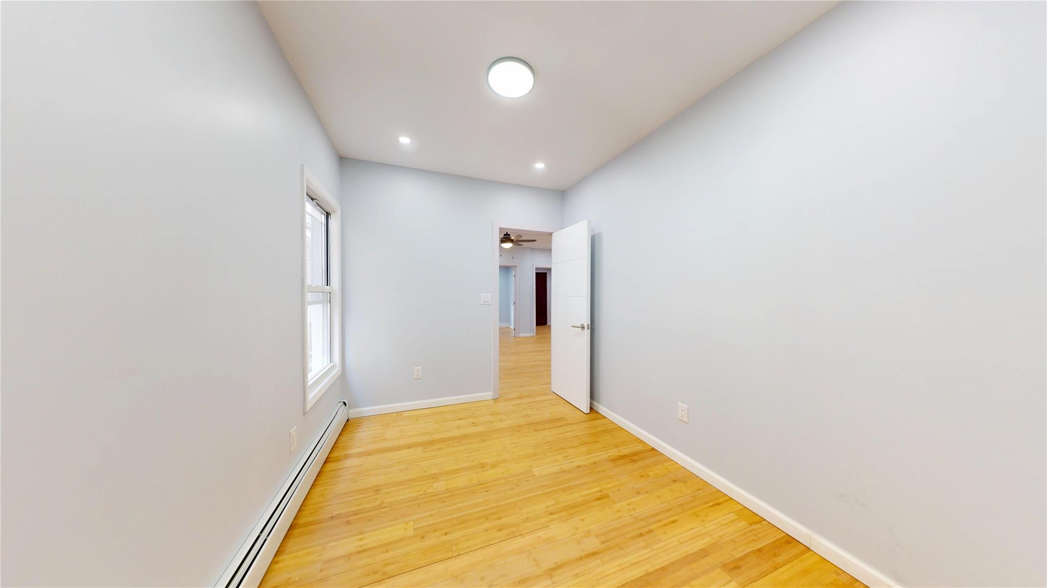 #13 photo, 1725 Rockaway Parkway, ブルックリン区 Brooklyn , NY 11236